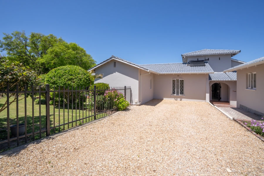 4 Bedroom Property for Sale in Upper Robberg Western Cape